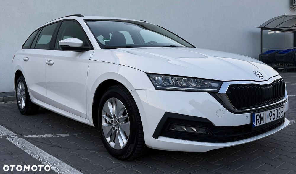 Skoda Octavia - 2