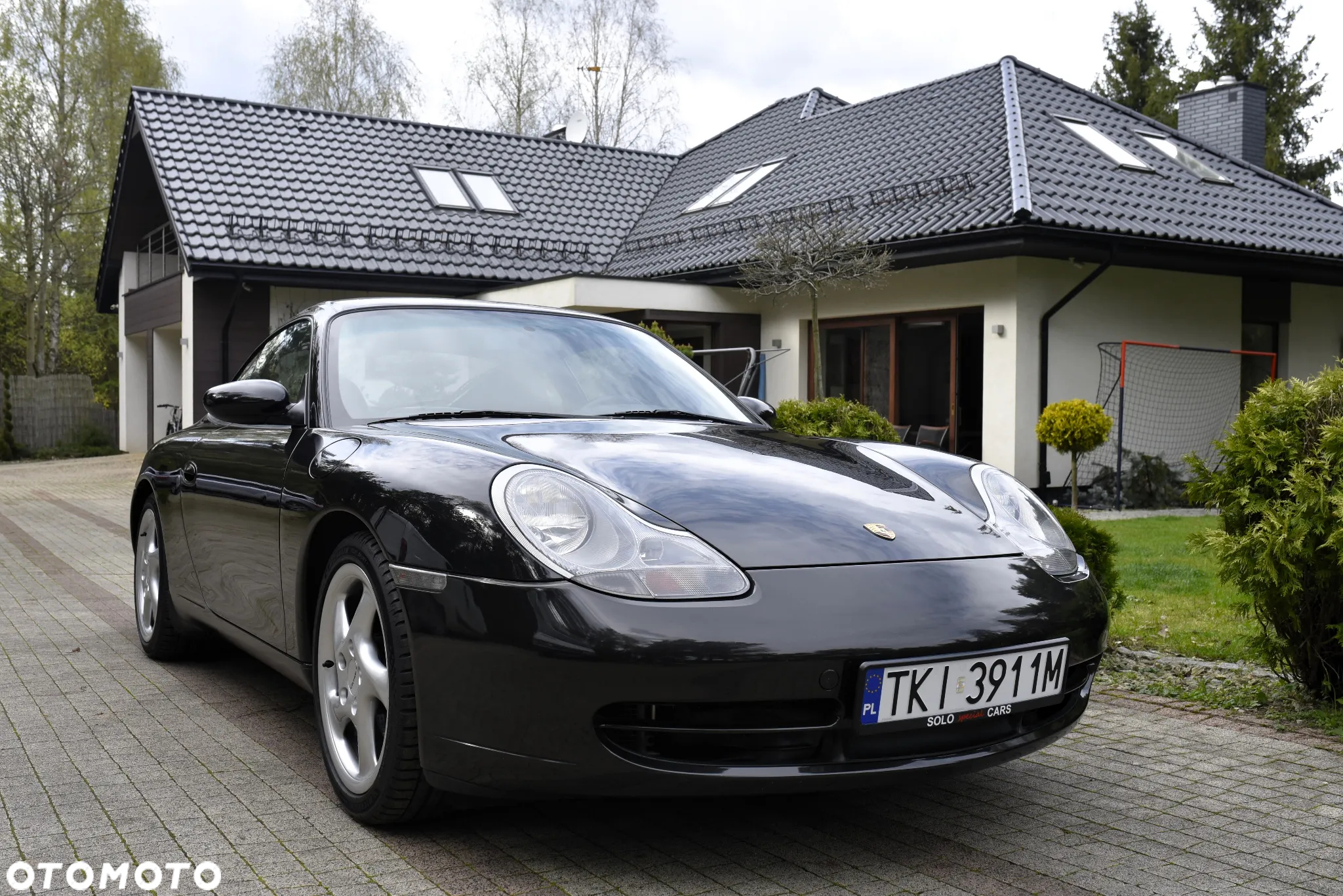 Porsche 911 Carrera 4 - 7