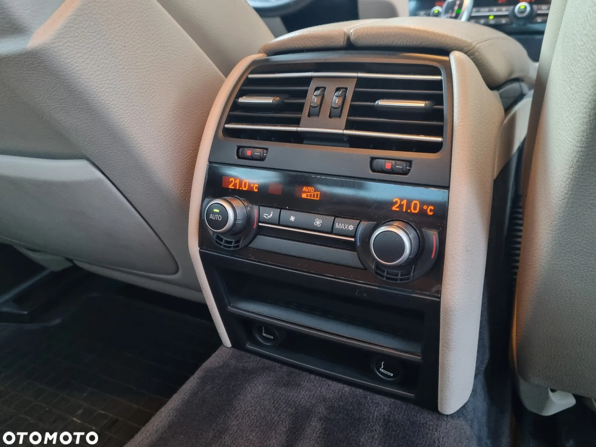 BMW Seria 7 740d - 11
