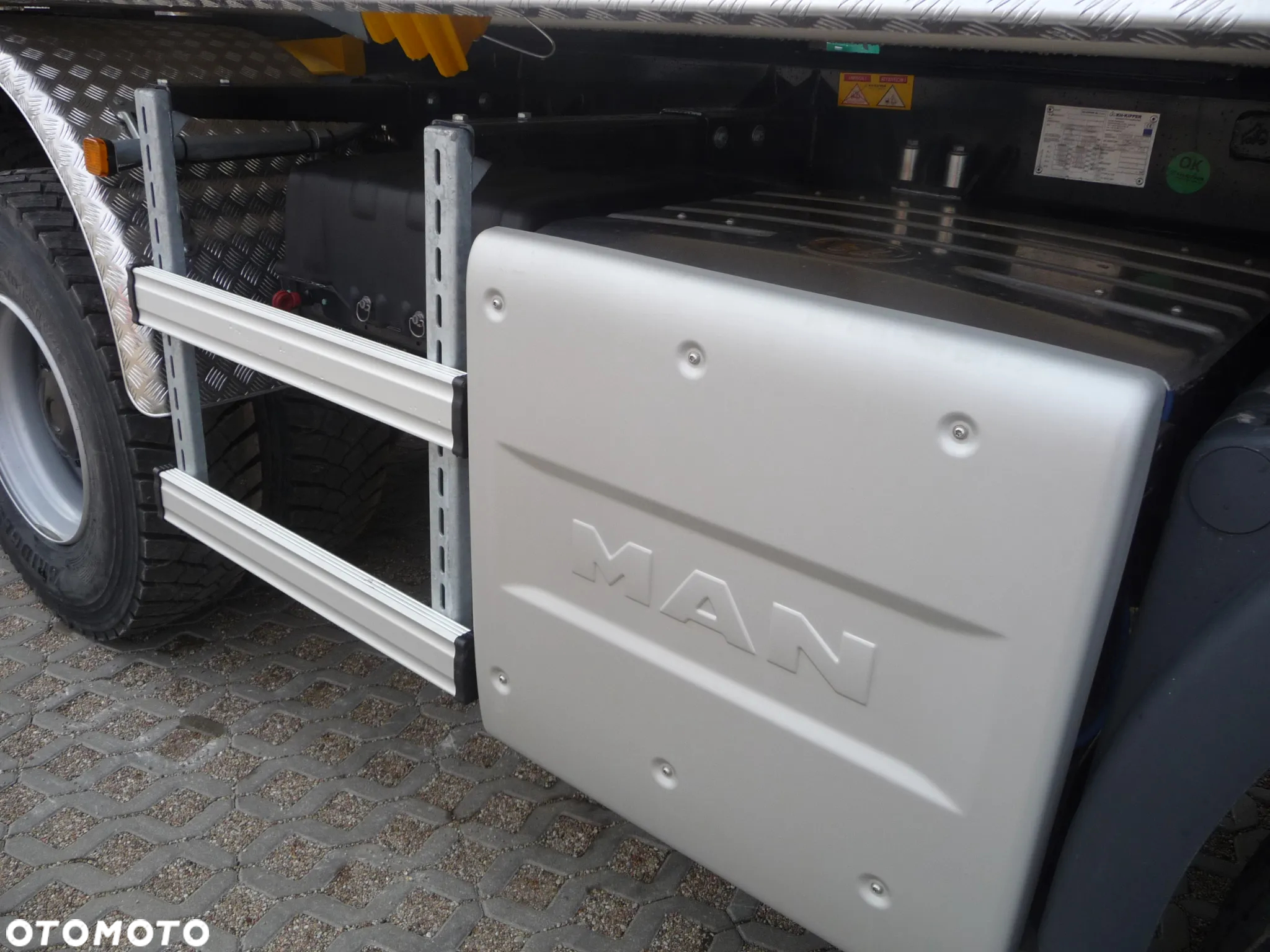 MAN TGS 41.480 8x8 WYWROTKA - 10