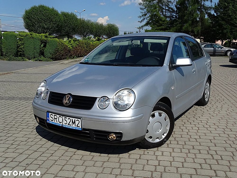 Volkswagen Polo 1.4 16V Comfortline - 15