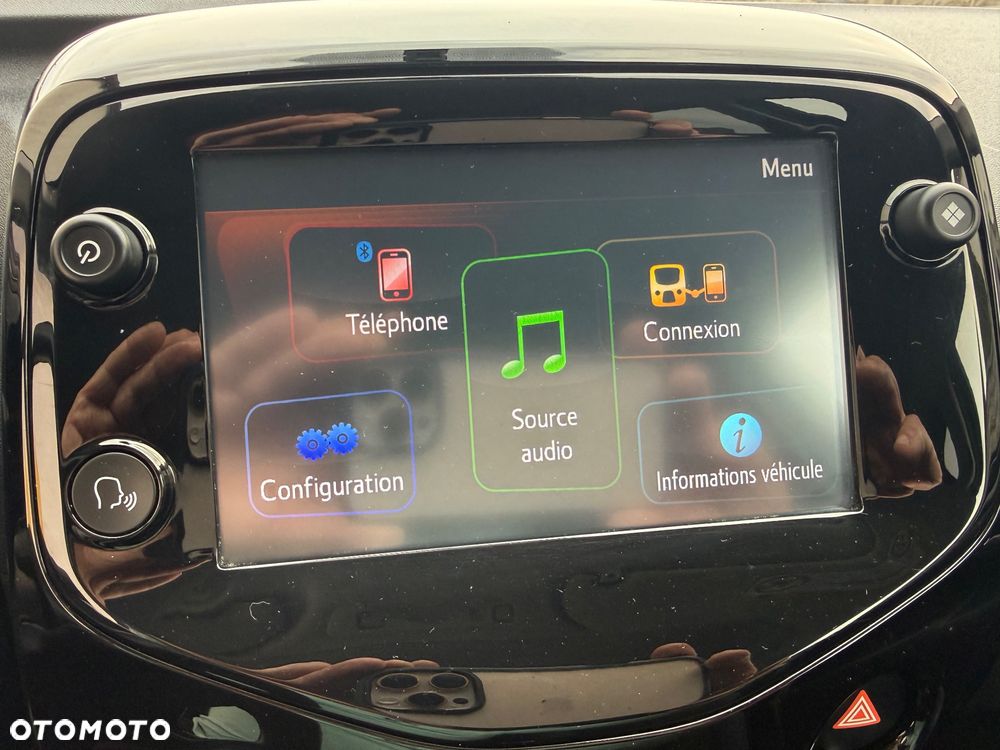 Peugeot 108 VTI 72 Top Allure - 14