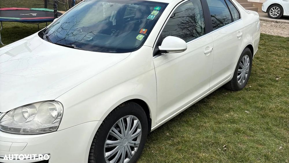 Volkswagen Jetta 1.9 TDI Comfortline - 16