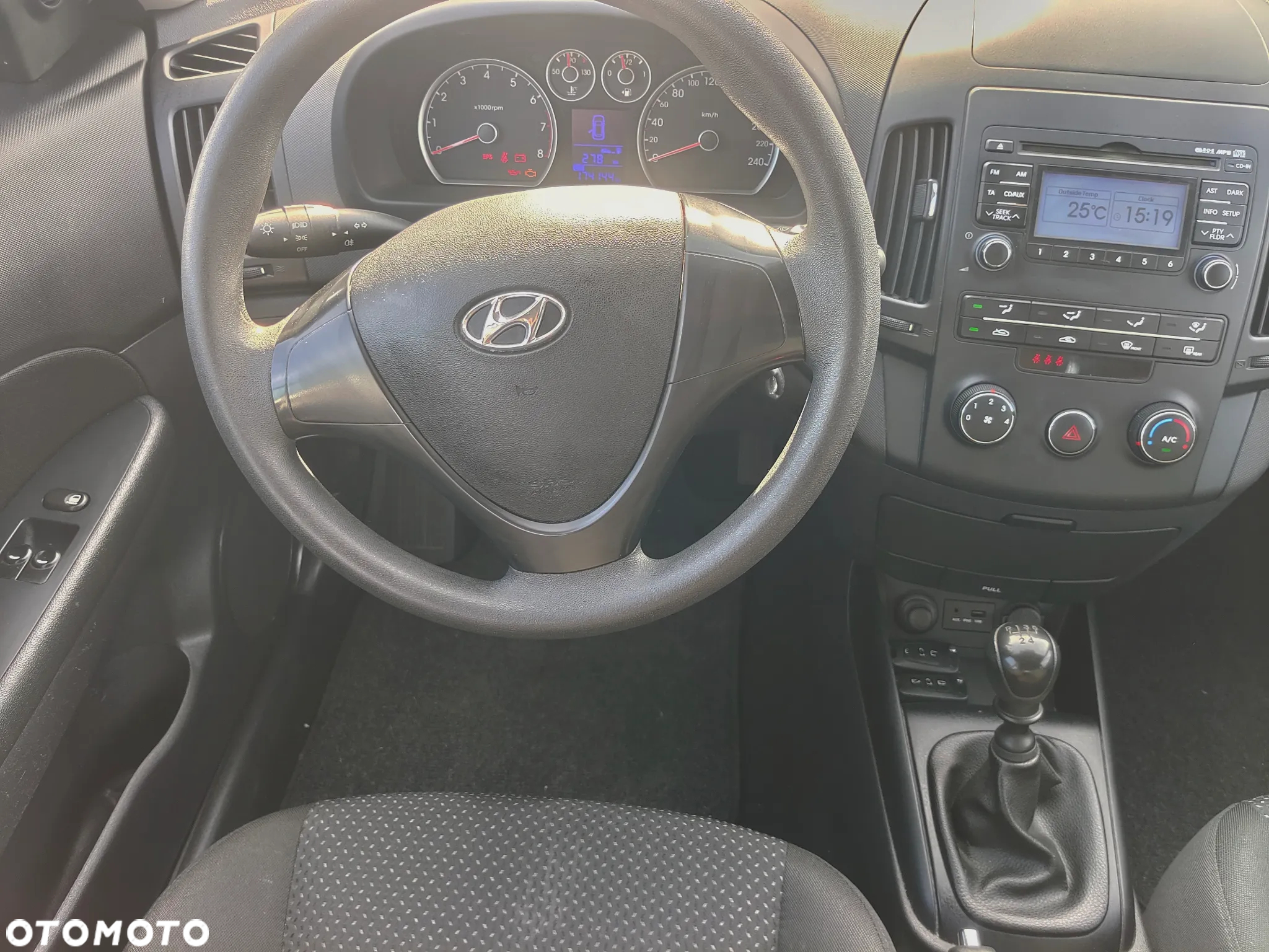 Hyundai i30 1.4 Edition Plus - 24