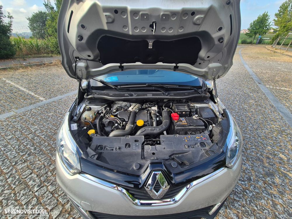 Renault Captur 1.5 dCi Exclusive C/Pneu - 18
