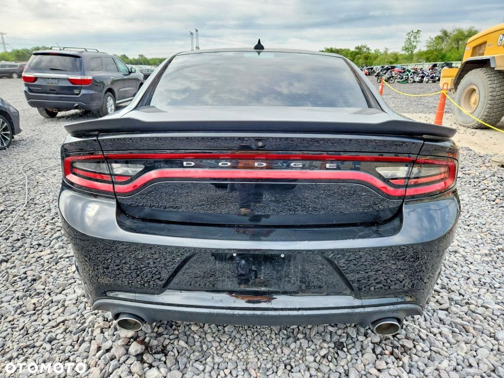 Dodge Charger 5.7 R/T - 6