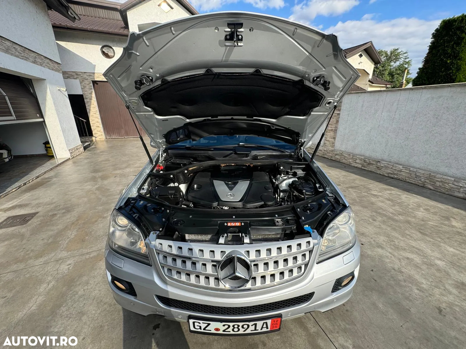 Mercedes-Benz ML - 11