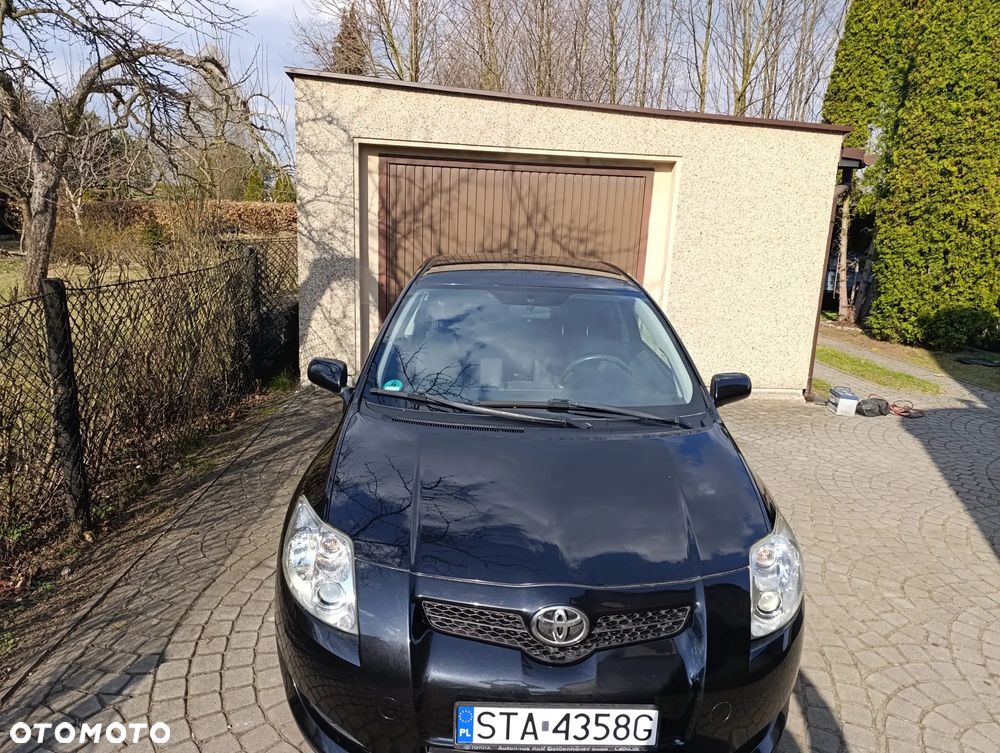 Toyota Auris - 2