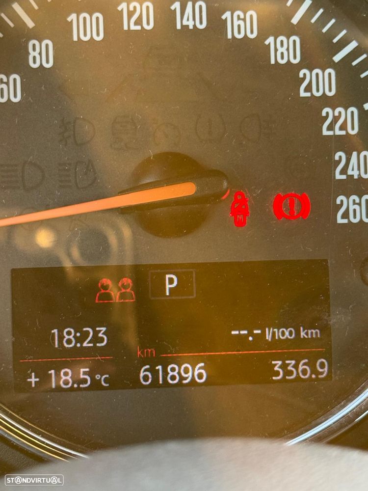 MINI Cabrio Cooper D Auto - 15