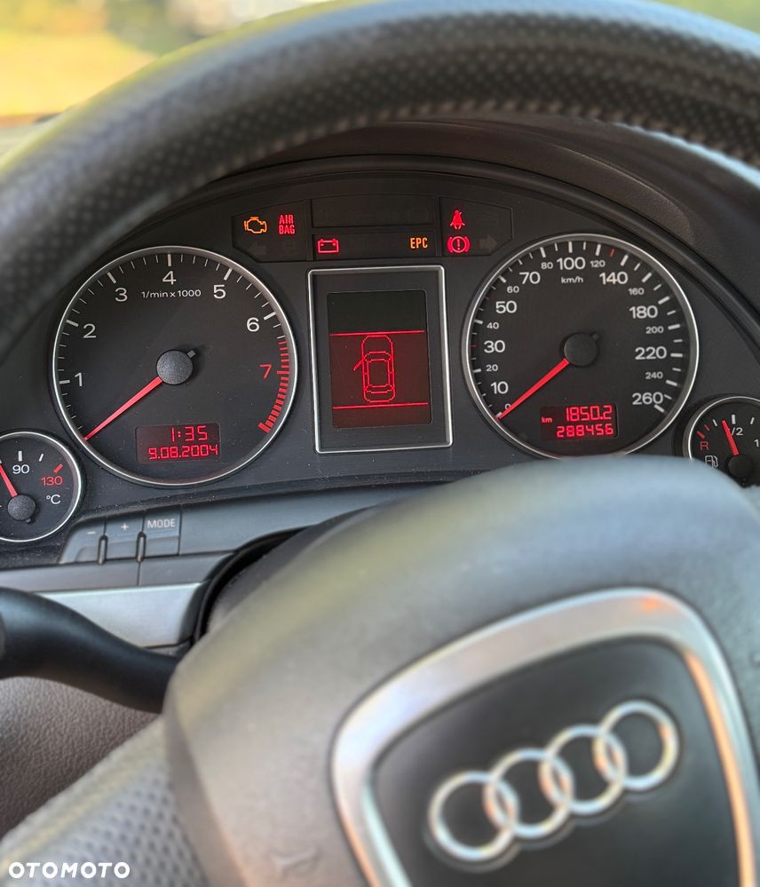 Audi A4 - 8