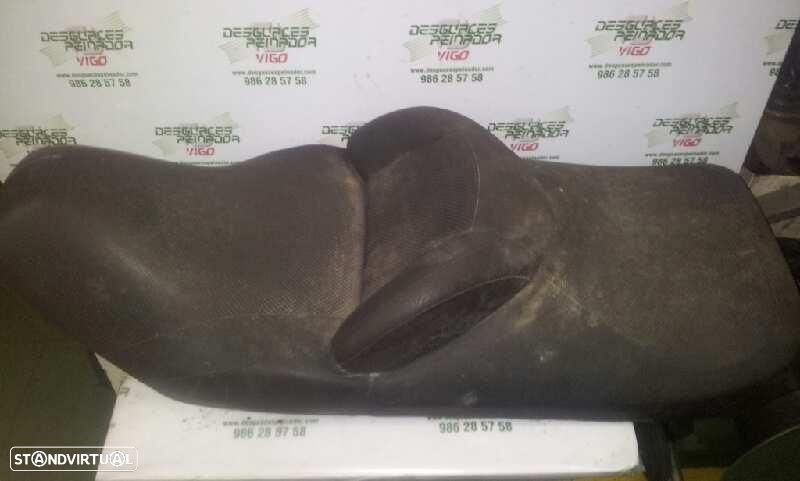CONJUNTO COMPLETO DE BANCOS SUZUKI BURGMAN 400 - 1