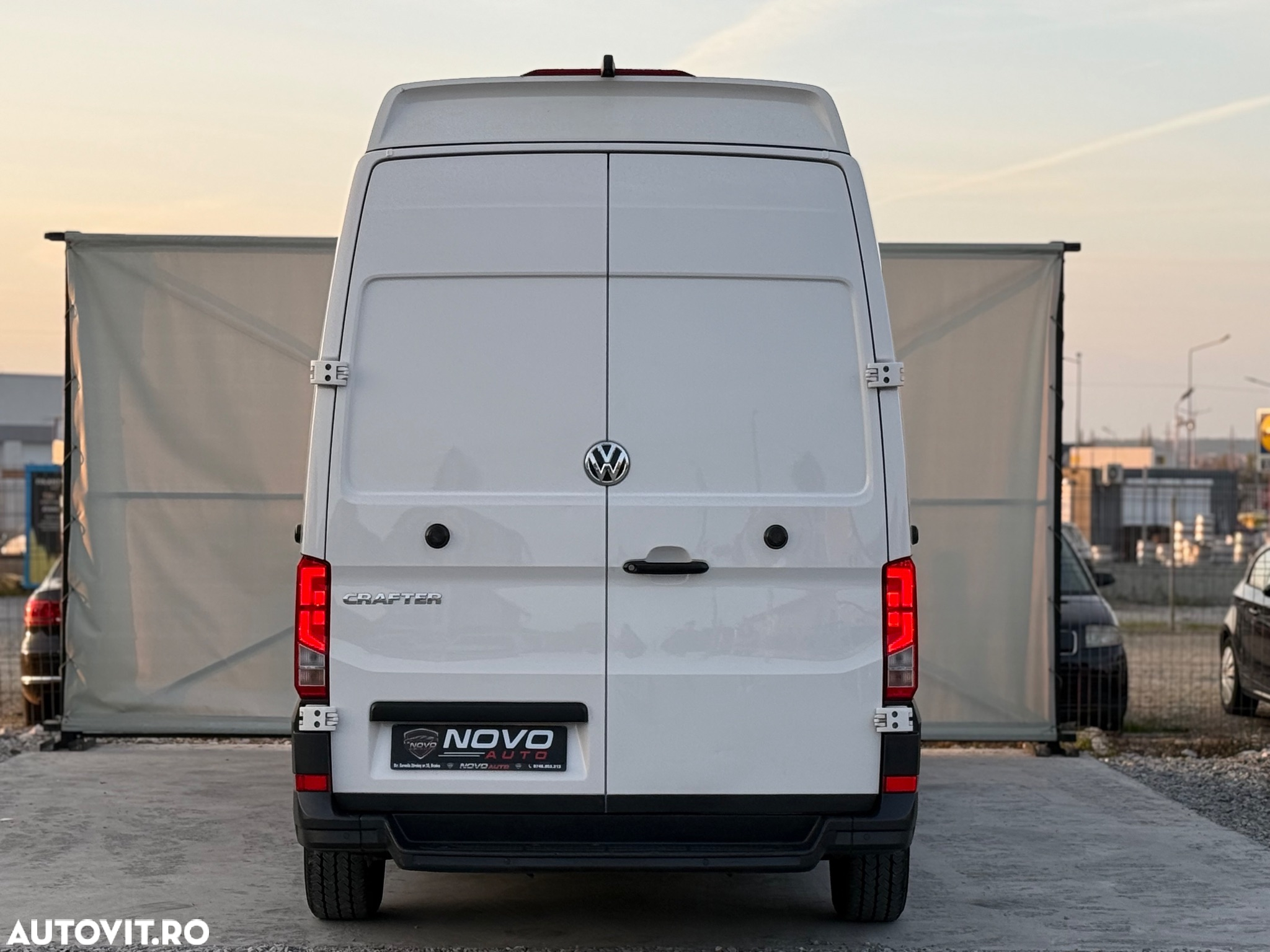Volkswagen Crafter - 19