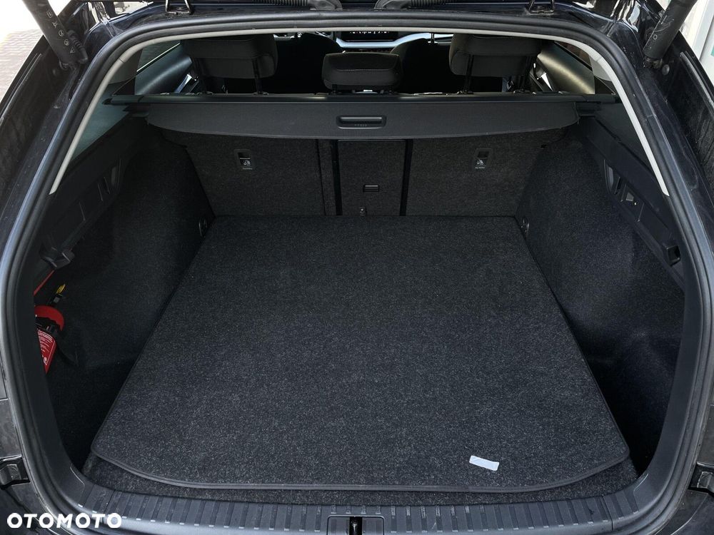Skoda Octavia - 10
