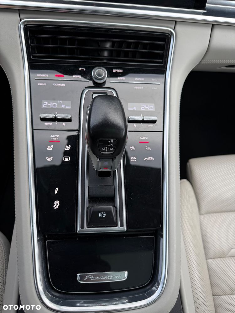 Porsche Panamera 4S Diesel - 10