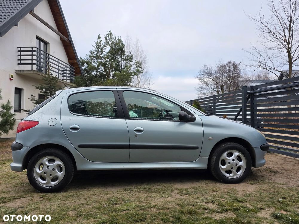 Peugeot 206 75 Quiksilver - 9