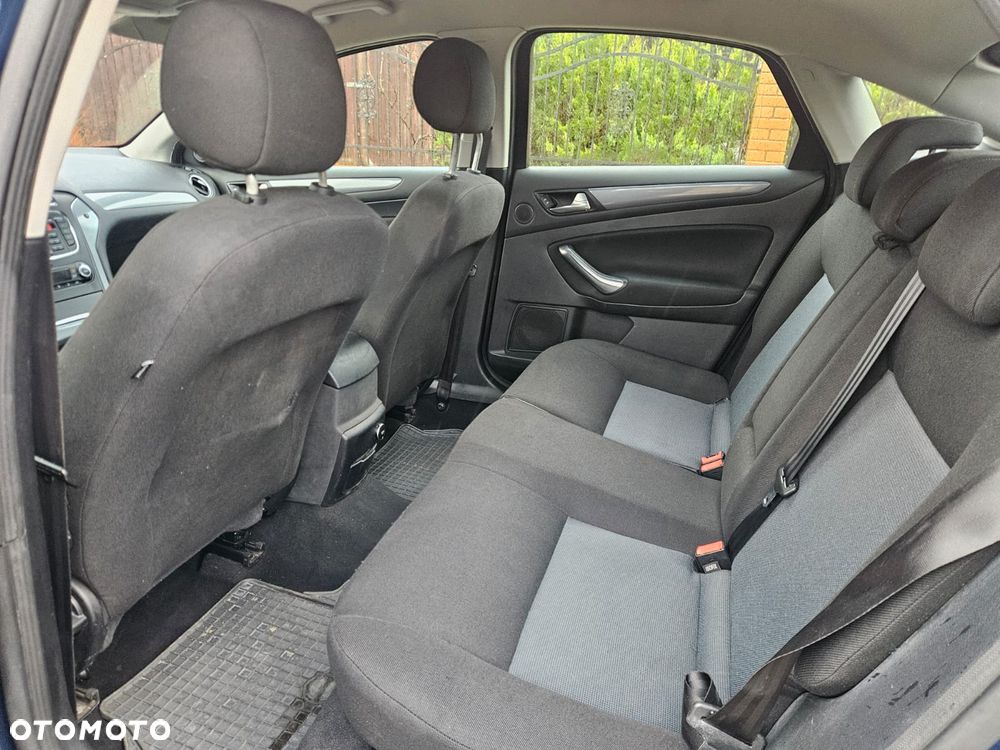 Ford Mondeo - 6