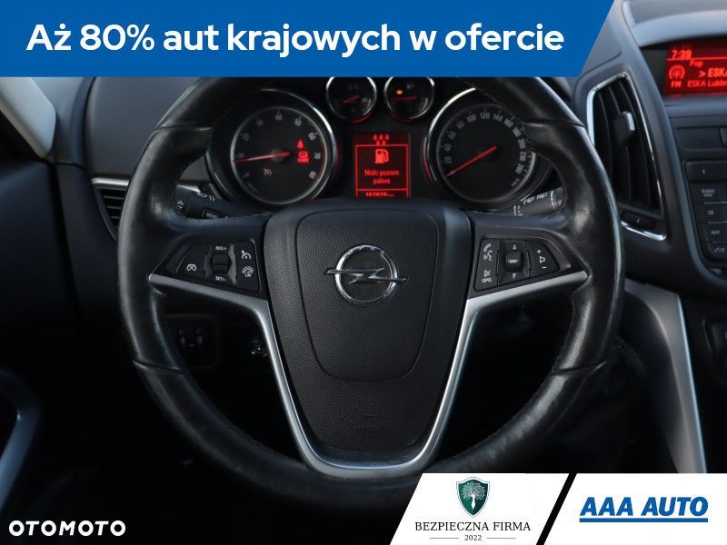 Opel Zafira - 22