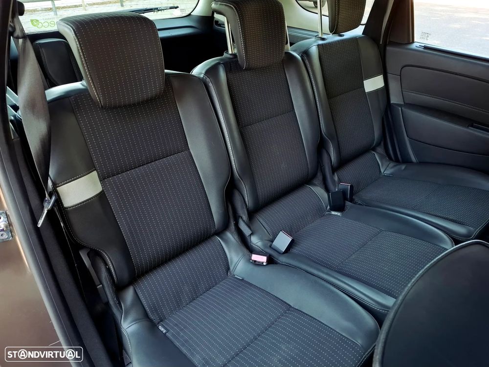 Renault Grand Scénic 1.5 dCi Luxe 7L - 8
