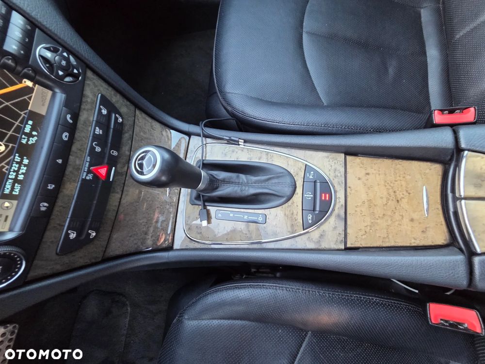 Mercedes-Benz Klasa E 350 T Avantgarde - 19