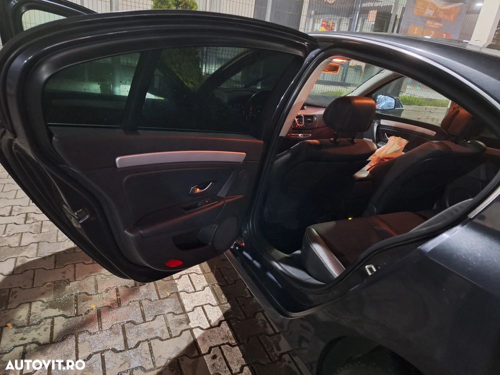 Renault Laguna Grandtour dCi 150 FAP Bose - 5