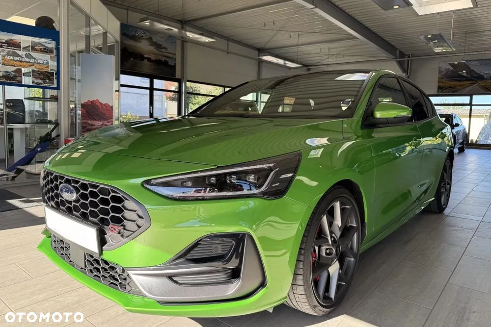 Ford Focus 2.3 EcoBoost ST X - 2