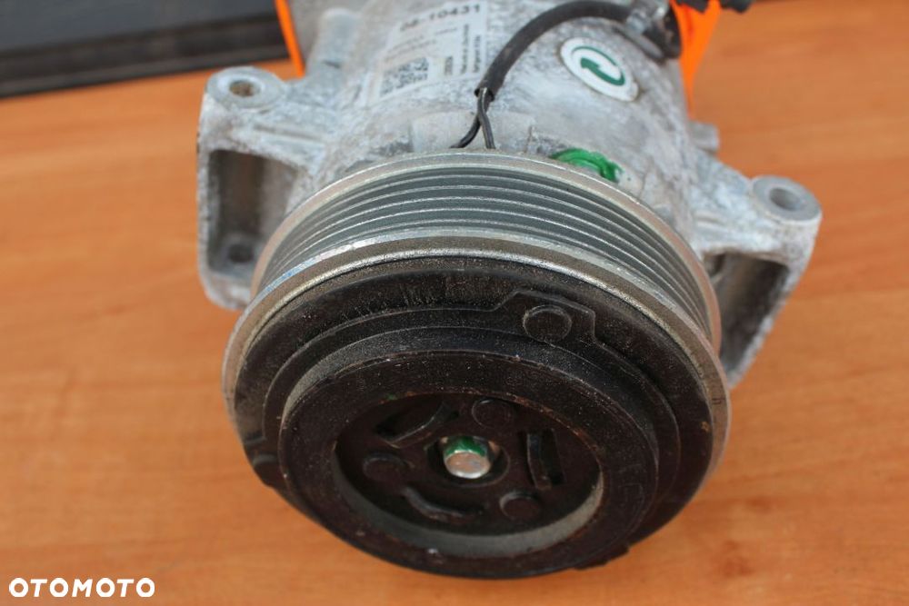 SPRĘŻARKA KLIMATYZACJI OPEL ZAFIRA C 2.0 CDTI 13352254 - 4