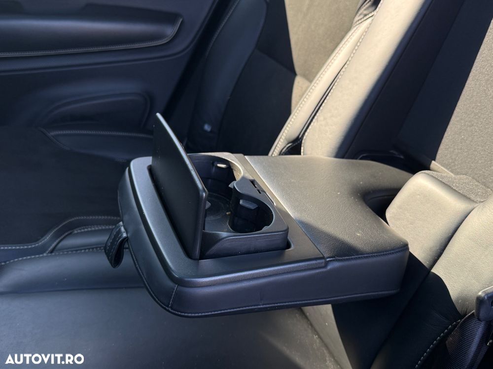 Volvo XC 90 D5 AWD Geartronic RDesign - 22