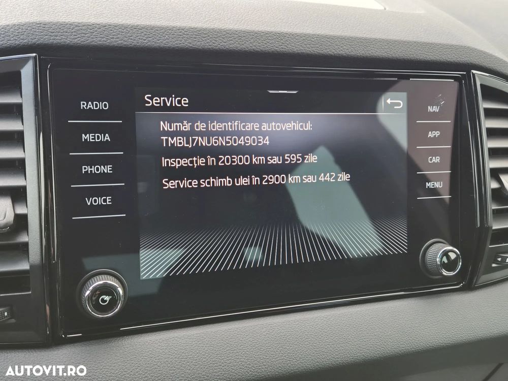 Skoda Karoq 2.0 TDI SCR 4x4 DSG Sportline - 24