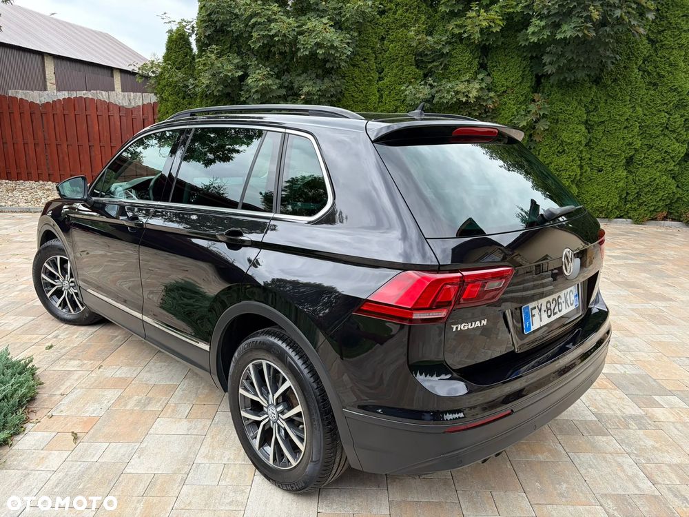 Volkswagen Tiguan - 8