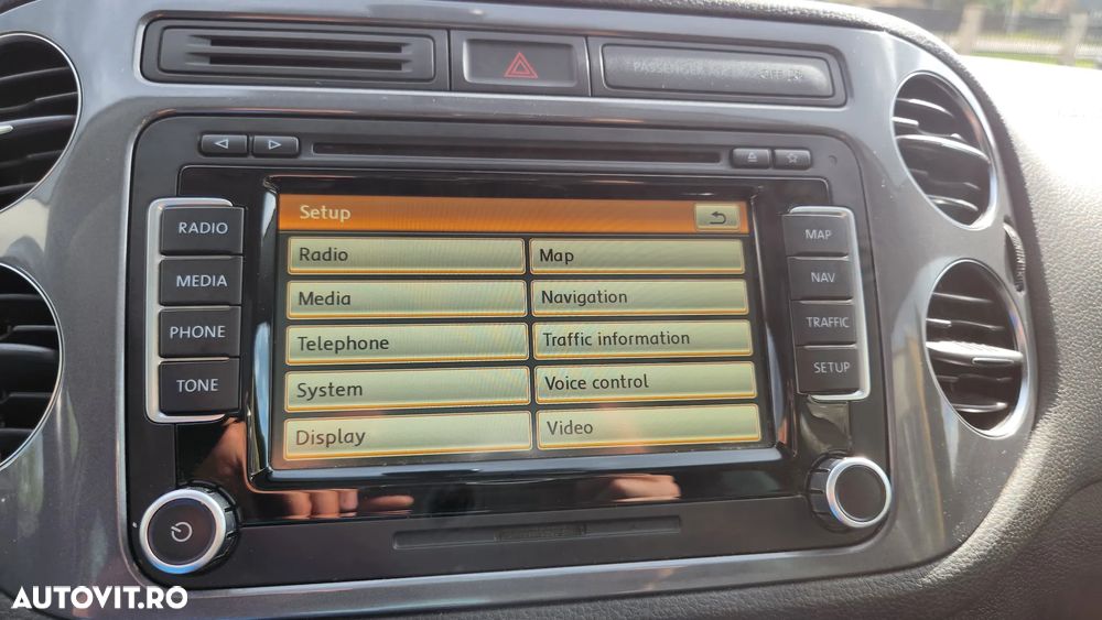 Volkswagen Tiguan 2.0 TDI DPF 4Motion BlueMotion Technology DSG Sport & Style - 22