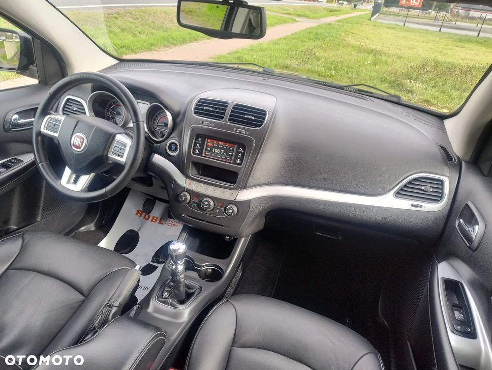 Fiat Freemont 2.0 Multijet Urban - 32