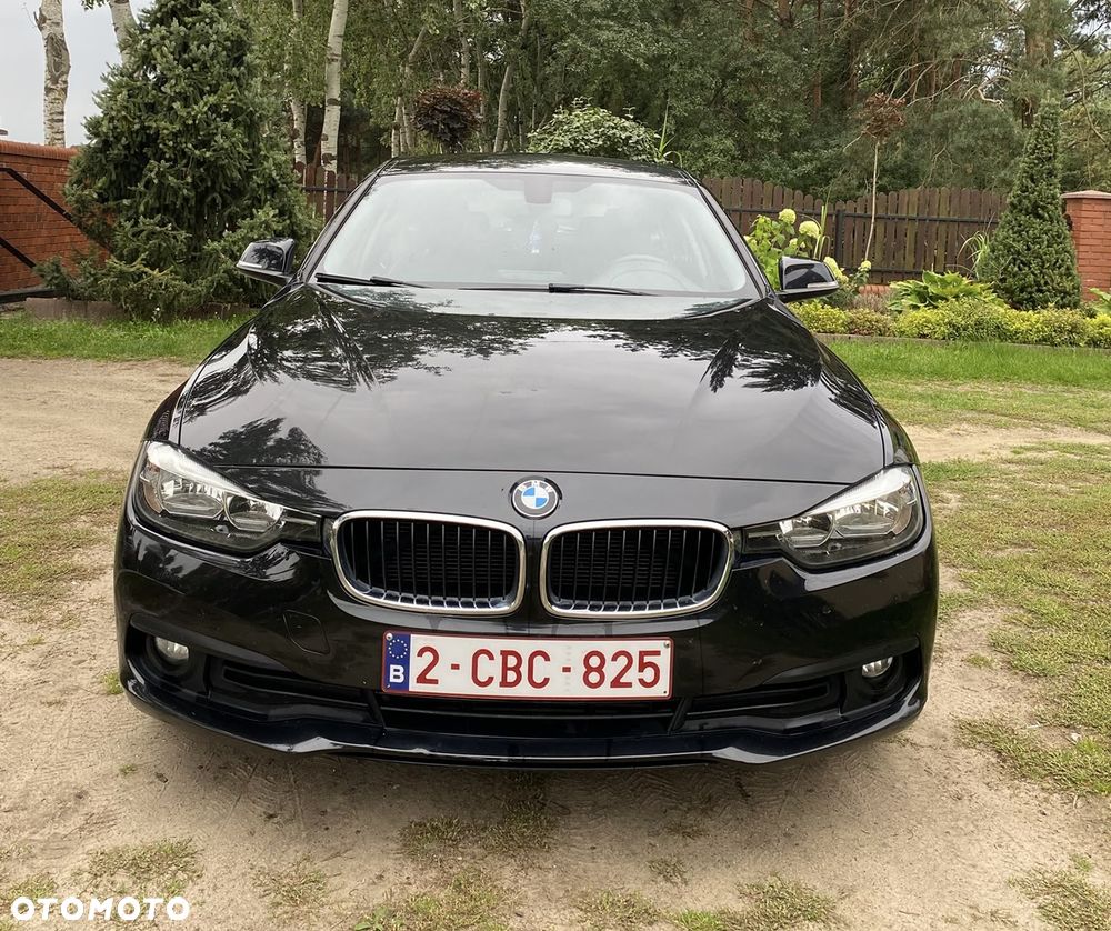 BMW Seria 3 316d - 2