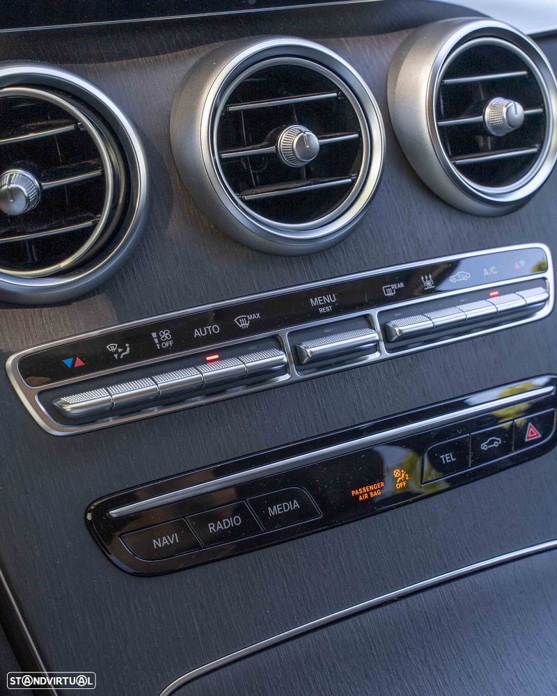 Mercedes-Benz C 300 de Edition - 23