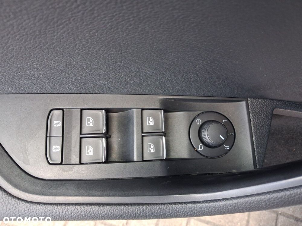 Skoda Superb - 35