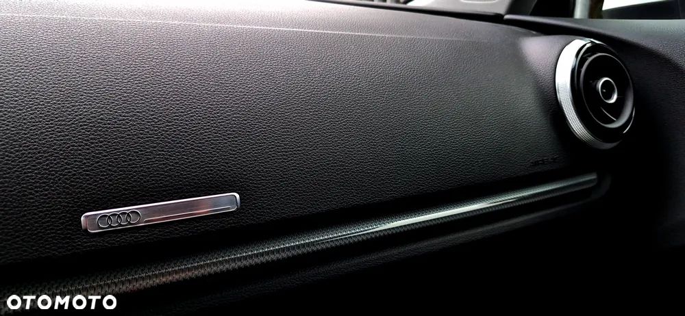 Audi A3 Sportback 2.0 TDI (clean diesel) S tronic S line Sportpaket - 31