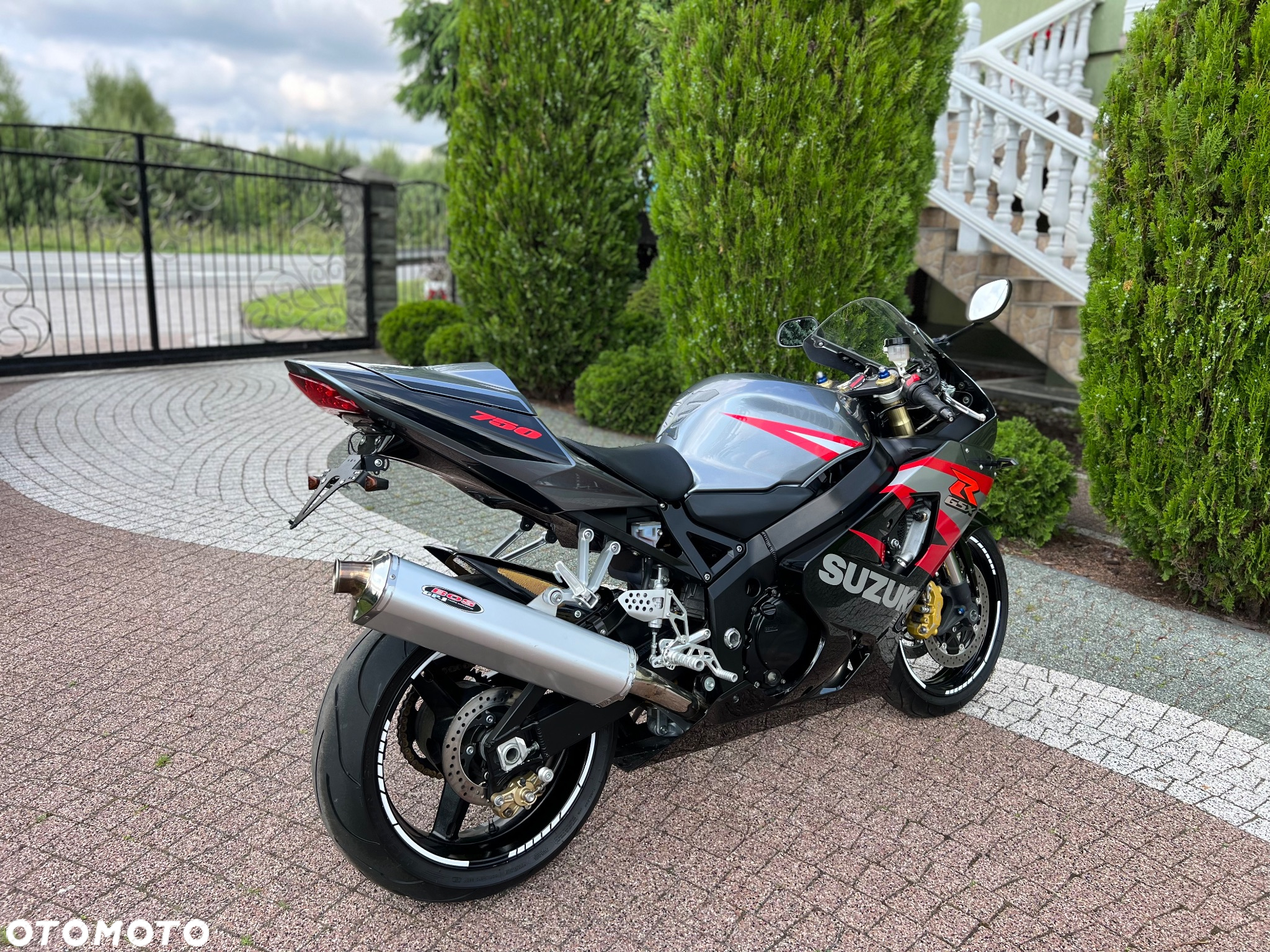 Suzuki GSX-R - 9