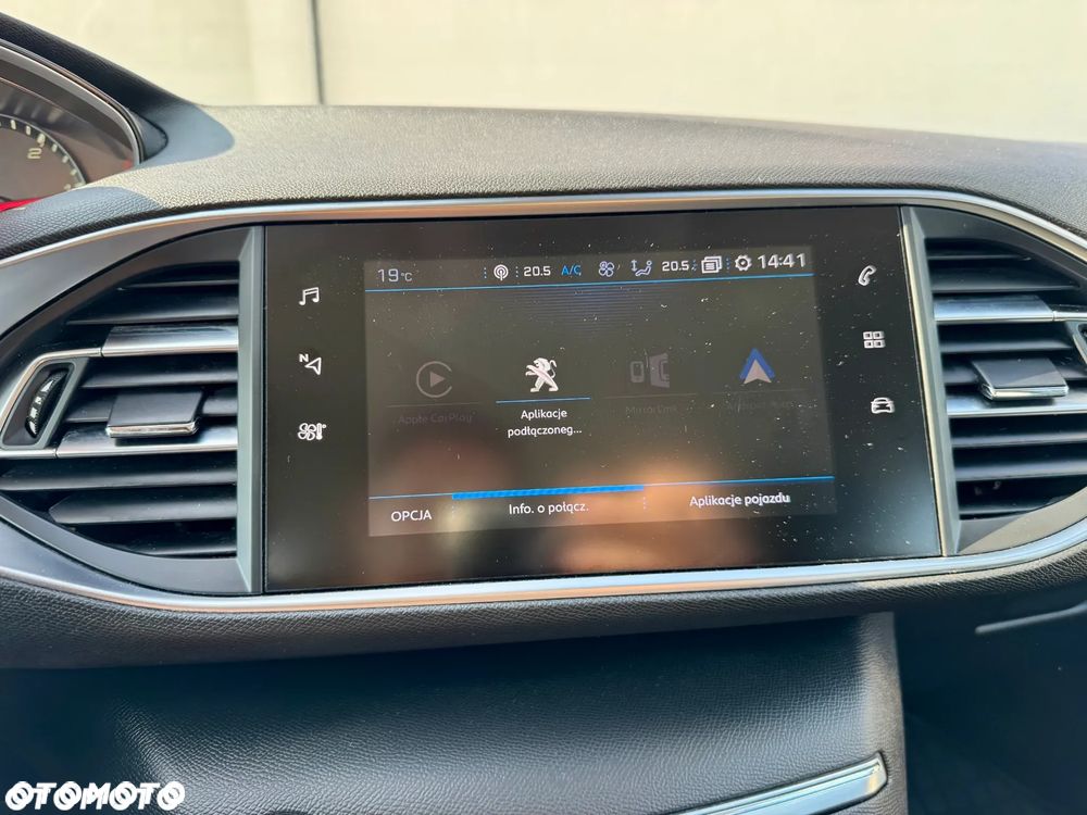 Peugeot 308 SW 1.5 BlueHDi Active S&S - 23