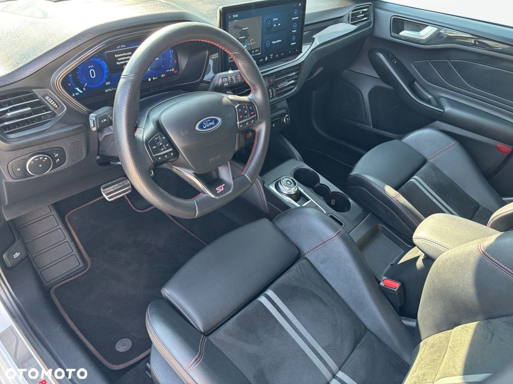 Ford Focus - 10