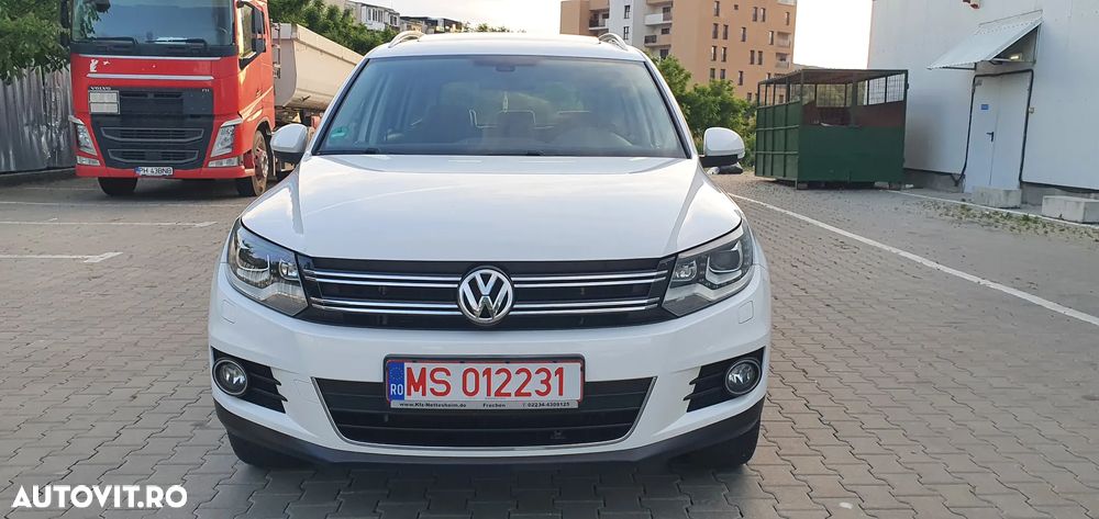 Volkswagen Tiguan 2.0 TDI DPF 4Motion BlueMotion Technology Track & Field - 1