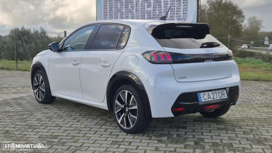 Peugeot 208 1.2 PureTech GT Line EAT8 - 4