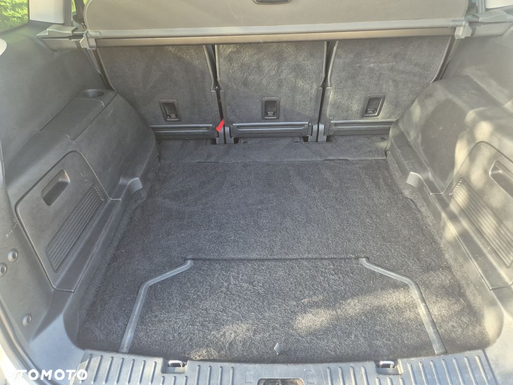 Ford S-Max 2.0 TDCi DPF Titanium - 8