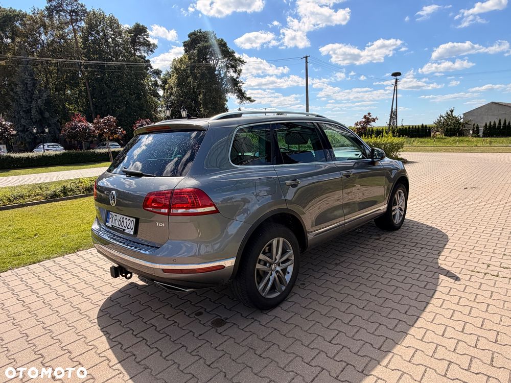 Volkswagen Touareg 3.0 V6 TDI SCR Blue Motion DPF Automatik Terrain Tech Executive Edition - 8