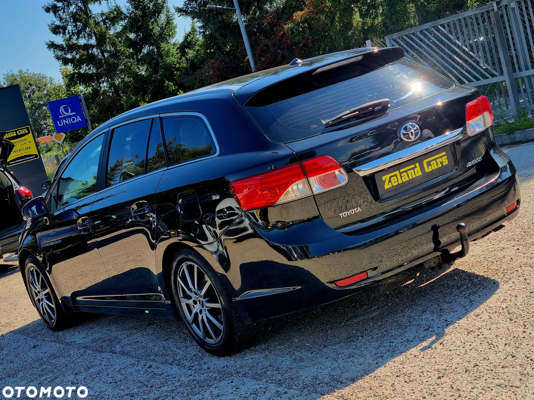 Toyota Avensis 1.8 Sol NAVI - 7