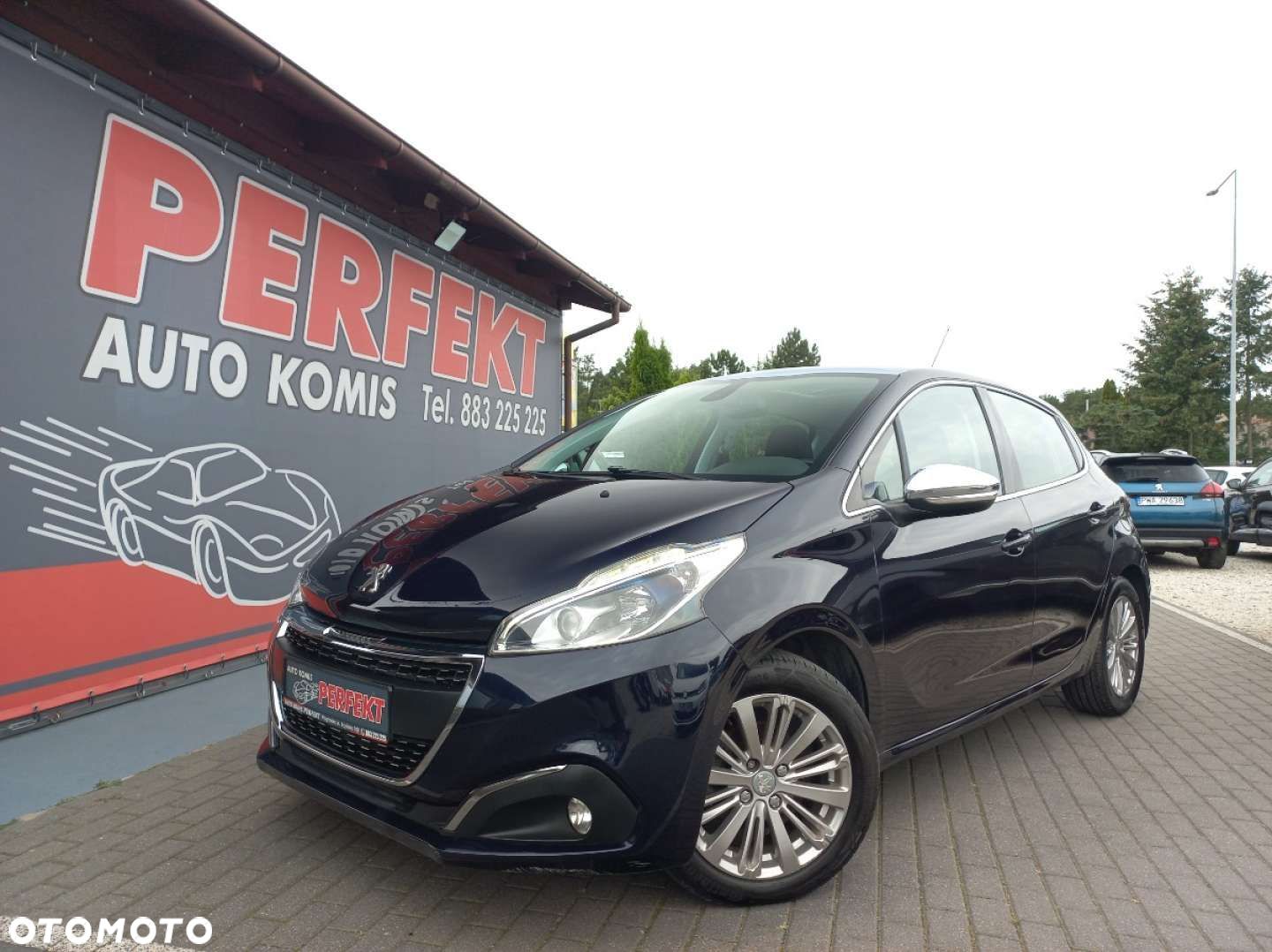 Peugeot 208 - 1