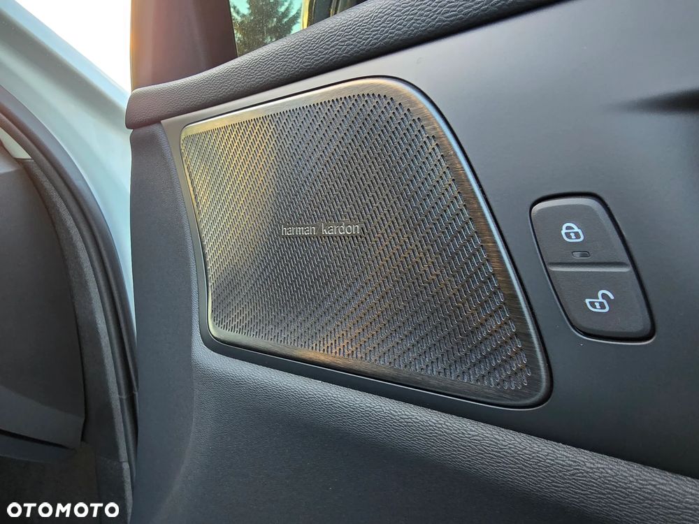 Volvo S60 B5 B AWD R-Design - 19