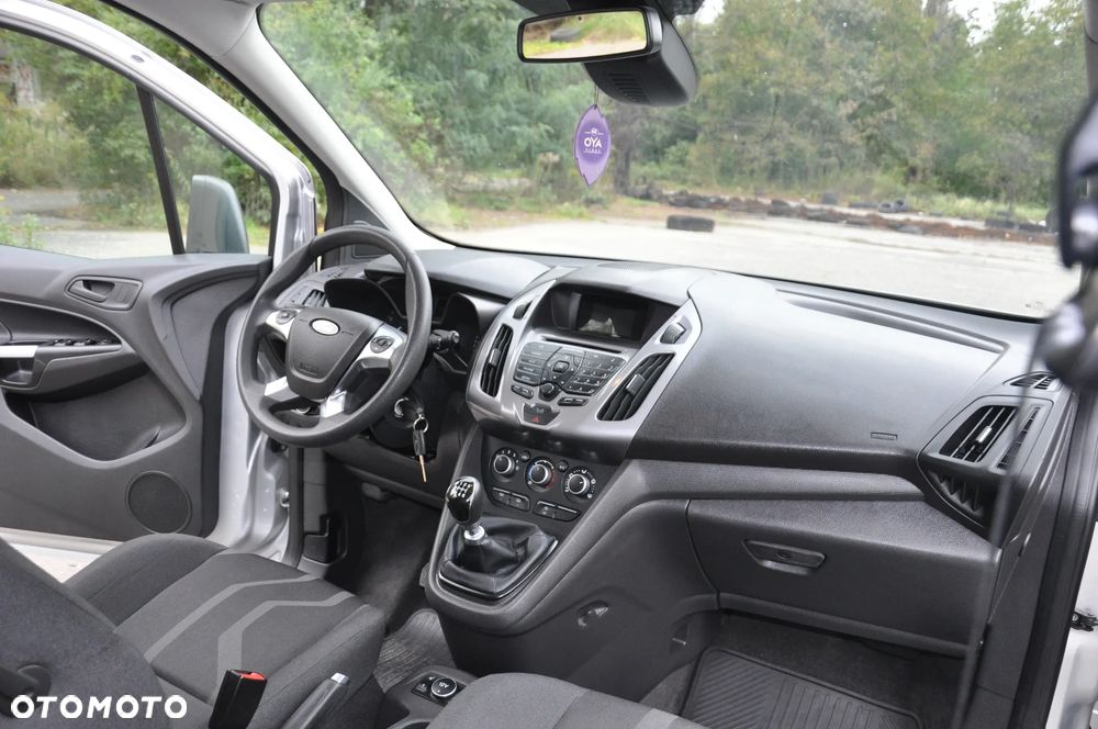 Ford Tourneo Connect - 30