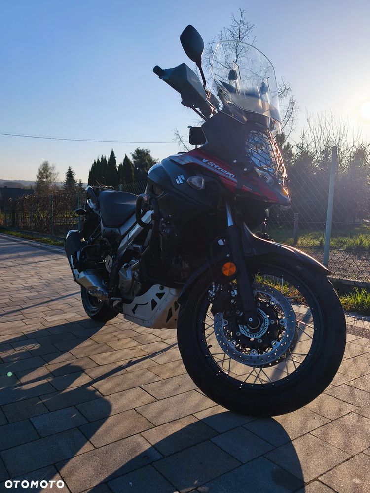 Suzuki V-STROM - 8
