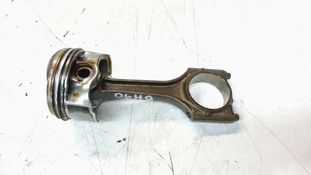 TŁOK + KORBOWÓD AUDI VOLKSWAGEN SEAT SKODA 1.8 TSI TFSI 06HQ 06HAF 82.465 - 1