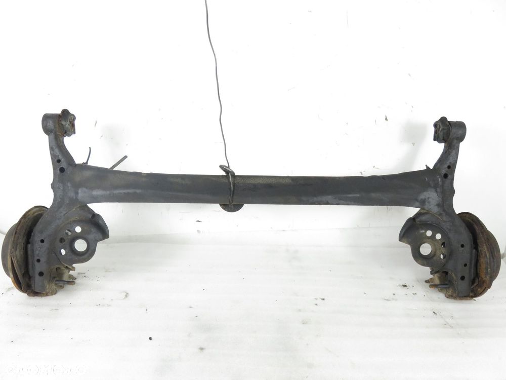 BELKA TYŁ TOYOTA YARIS I HB - 9