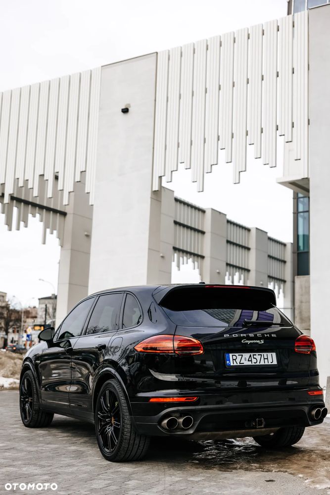 Porsche Cayenne E-Hybrid - 8